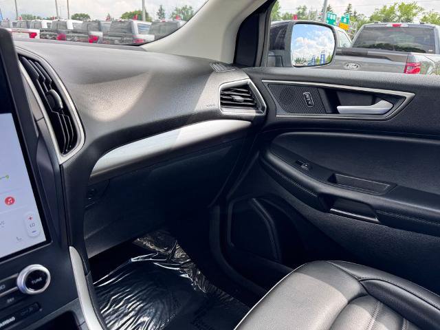 Certified 2024 Ford Edge SEL w/ Convenience Package AWD/4WD image 18