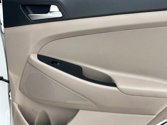 Used 2021 Hyundai Tucson SE FWD image 23