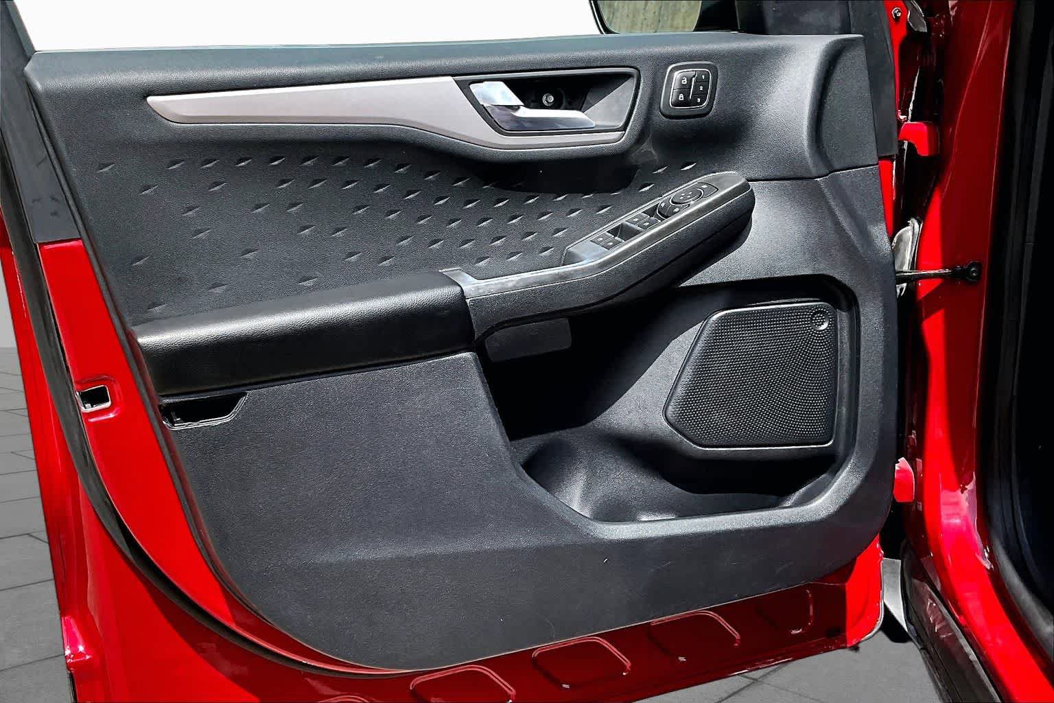Certified 2020 Ford Escape SEL FWD image 22