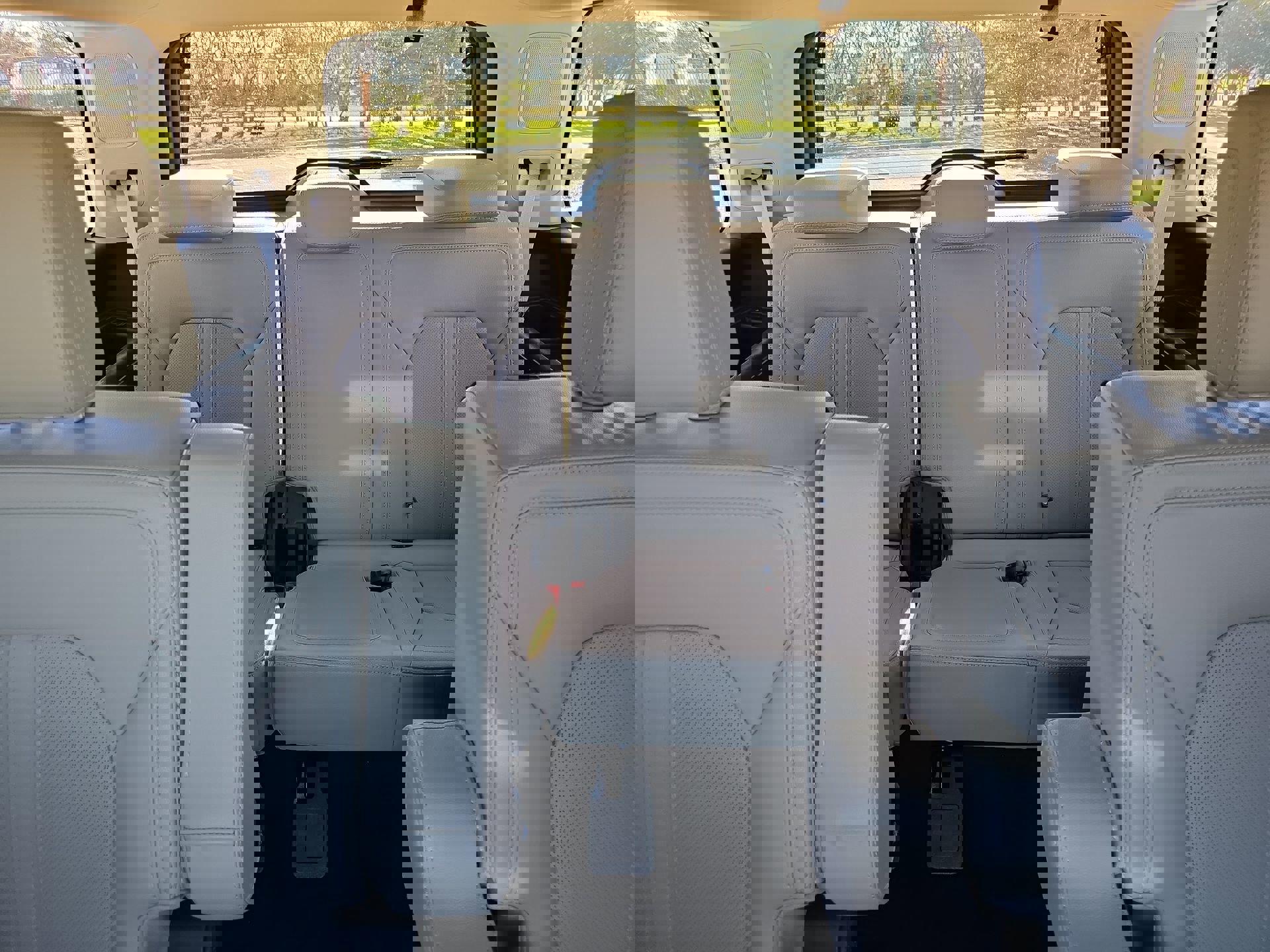 Certified 2022 Ford Expedition Limited image 23