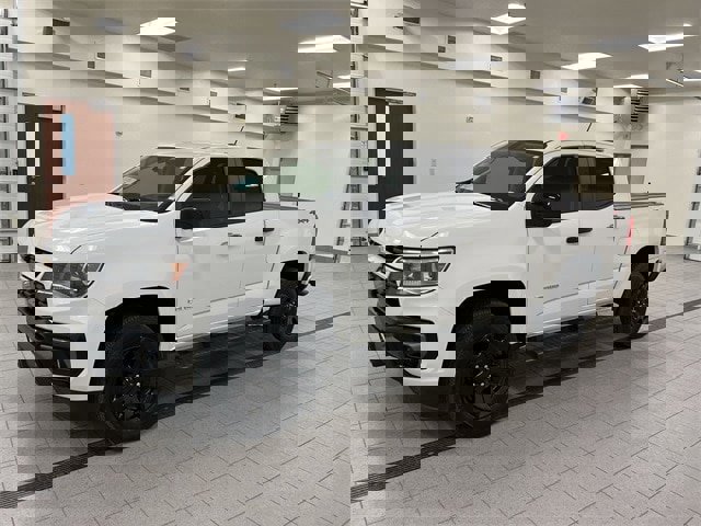 Used 2022 Chevrolet Colorado LT w/ LT Convenience Package image 3