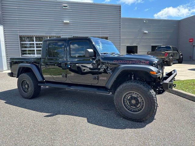 Used 2023 Jeep Gladiator Mojave AWD/4WD image 2