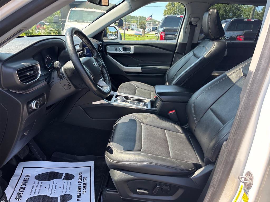 Certified 2023 Ford Explorer Limited AWD/4WD image 24