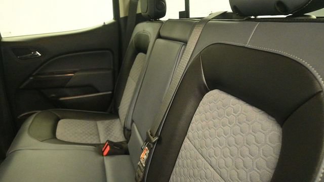 Used 2022 Chevrolet Colorado Z71 AWD/4WD image 12