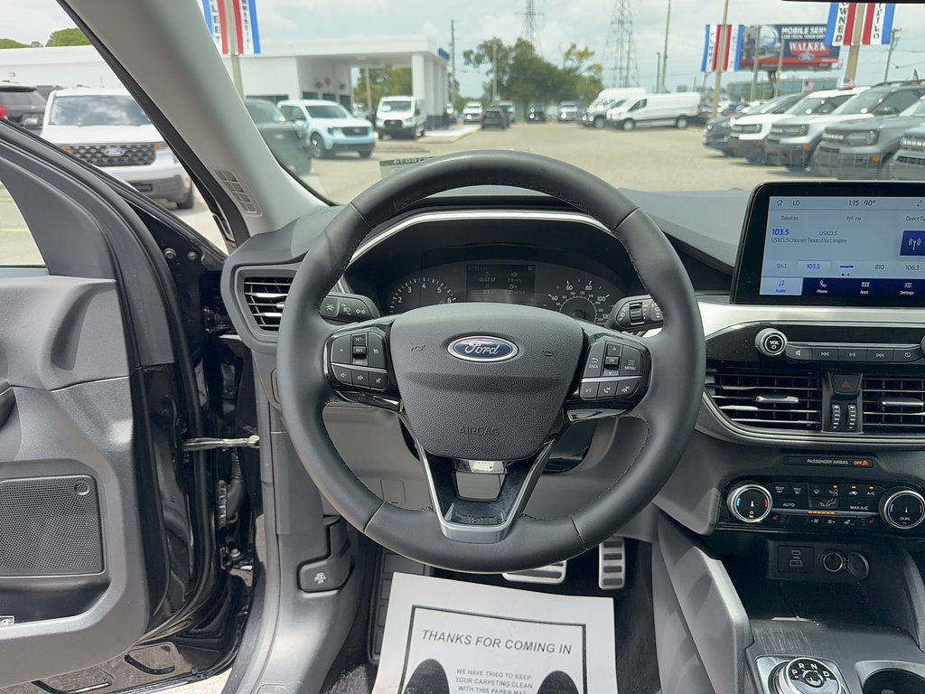 Certified 2022 Ford Escape SEL AWD/4WD image 33