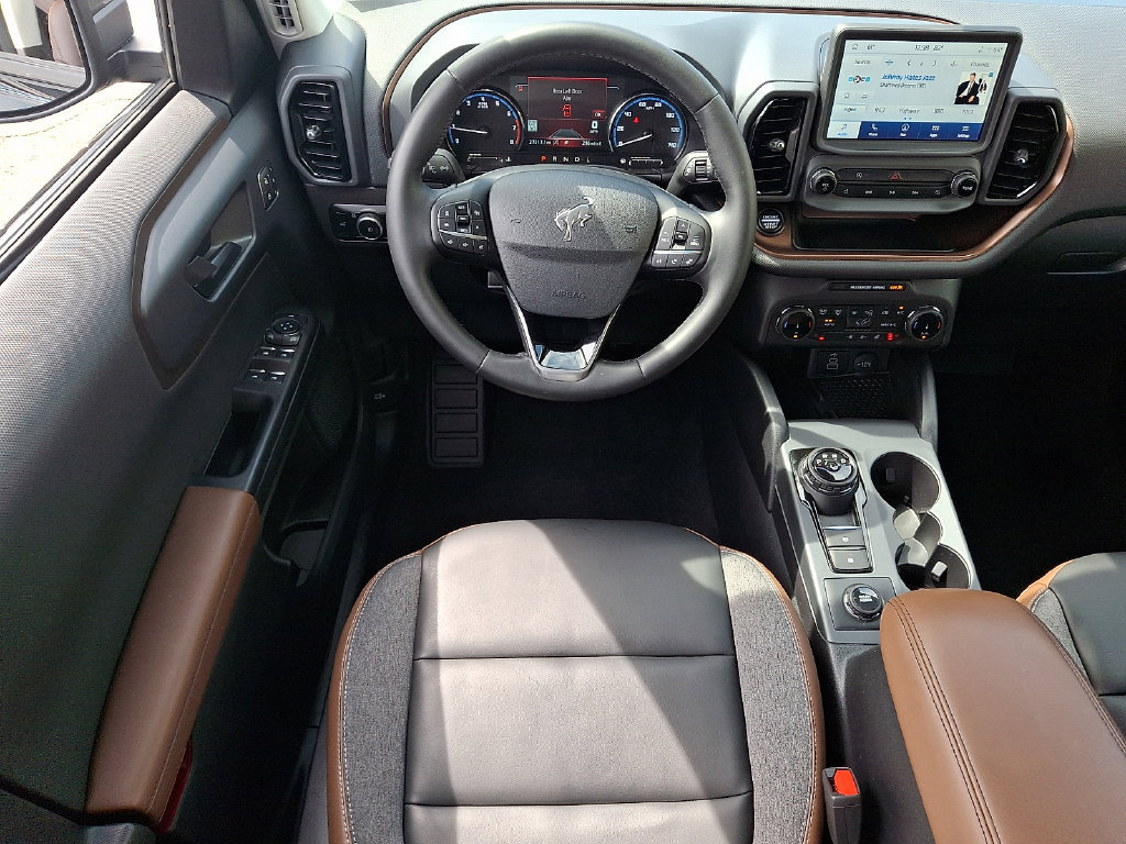 Certified 2024 Ford Bronco Sport Outer Banks w/ Tech Package AWD/4WD image 13