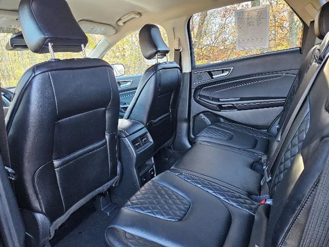 Certified 2024 Ford Edge Titanium image 10