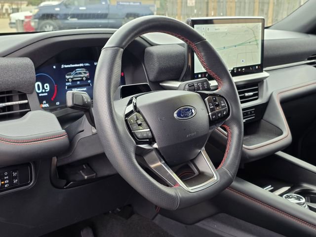 Certified 2025 Ford Explorer ST-Line image 24