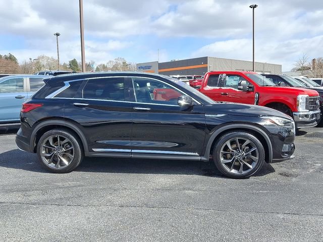 Used 2019 INFINITI QX50 Essential w/ Sensory Package image 5