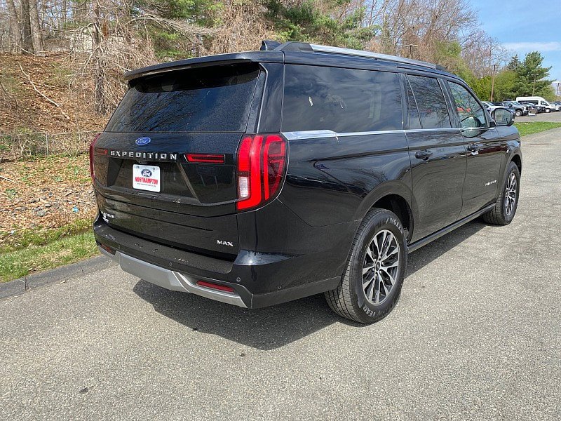 Certified 2025 Ford Expedition Max Platinum AWD/4WD image 7