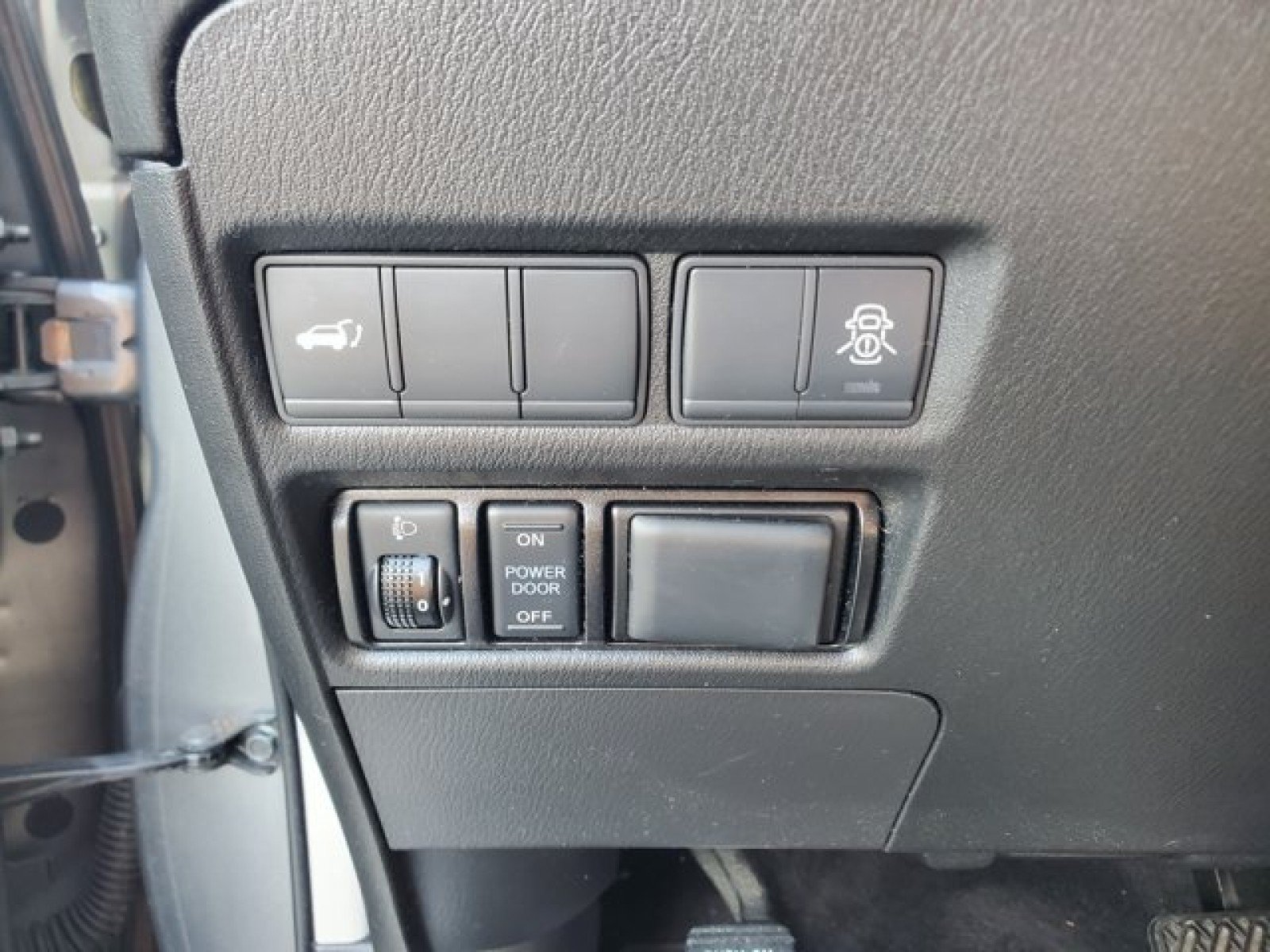 Used 2019 Nissan Armada SV w/ Driver Package RWD image 16