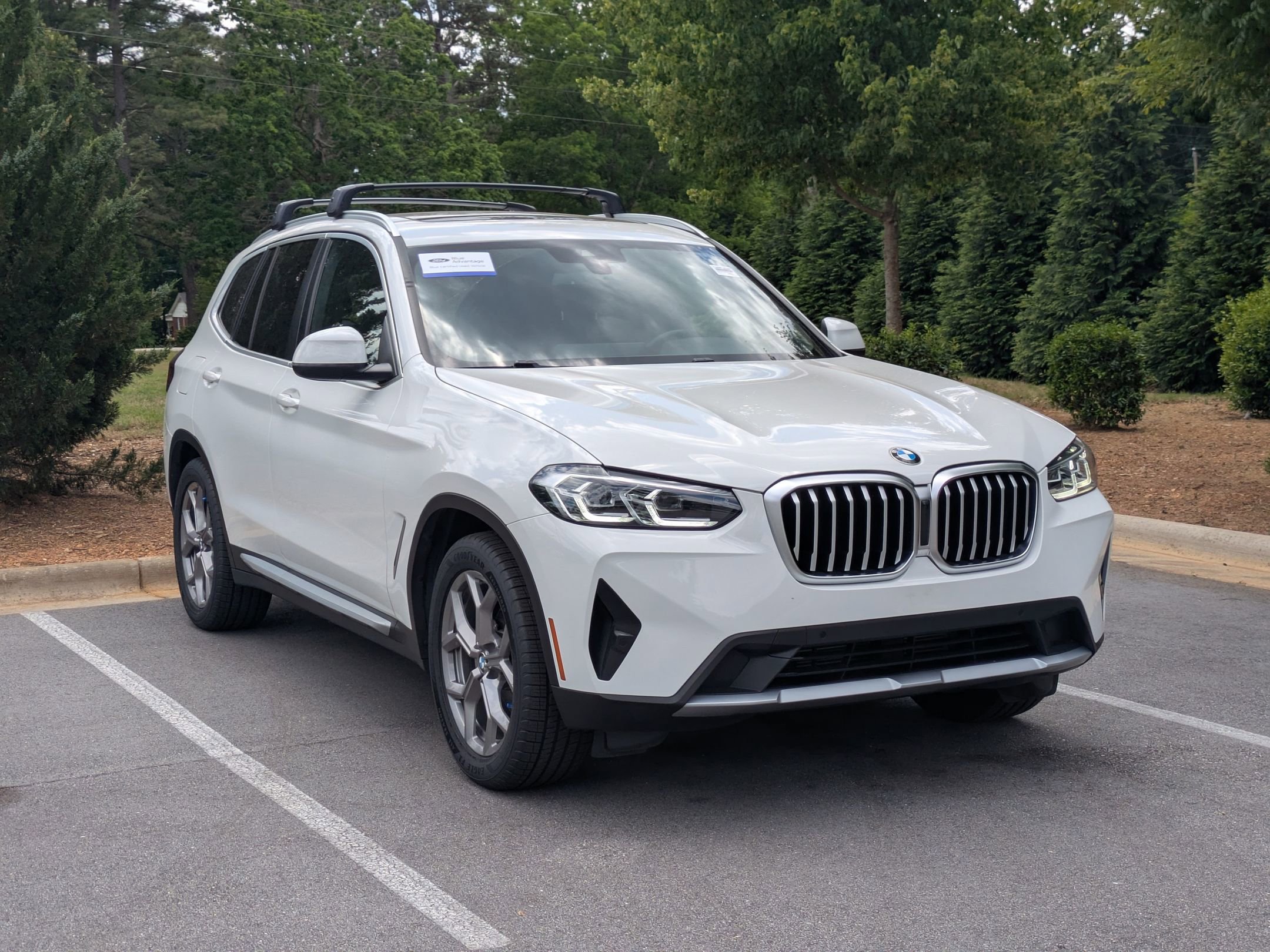 Used 2022 BMW X3 xDrive30i w/ Premium Package 2 AWD/4WD image 2