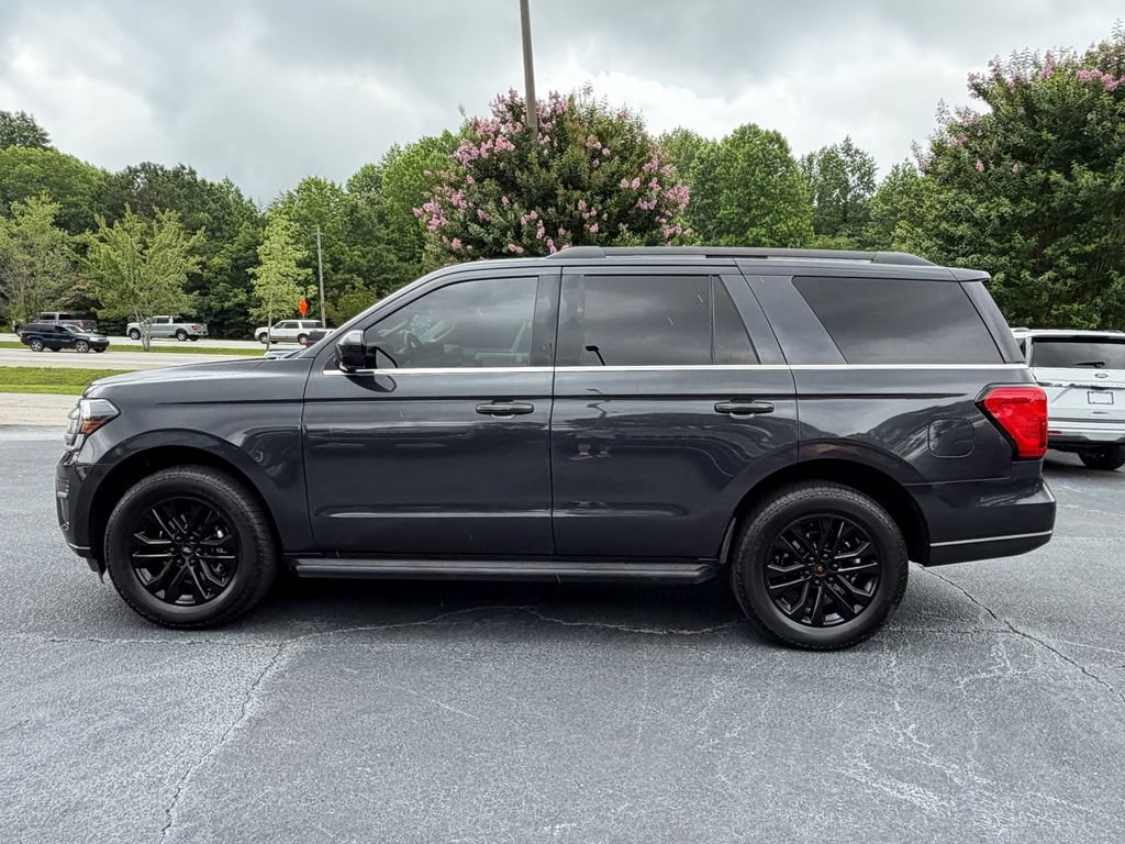 Certified 2022 Ford Expedition XLT RWD image 7