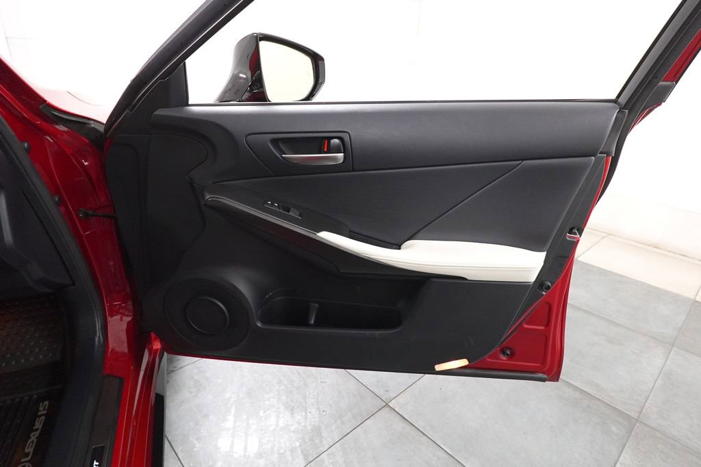 Used 2022 Lexus IS 350 F Sport AWD/4WD image 34
