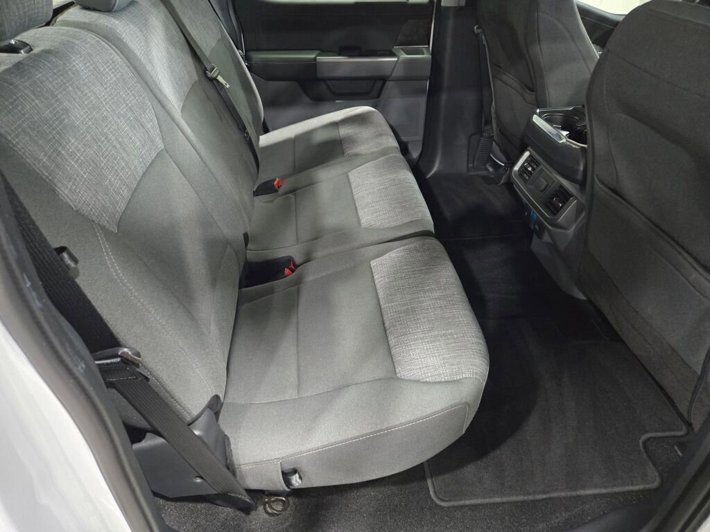 Certified 2022 Ford F150 XLT w/ Equipment Group 302A High image 17