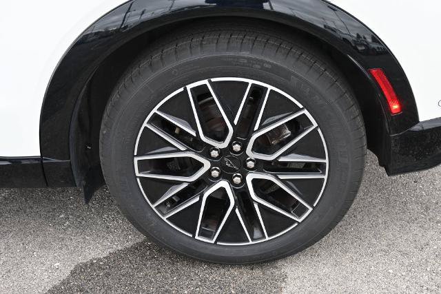 Certified 2024 Ford Mustang Mach-E Premium AWD/4WD image 15