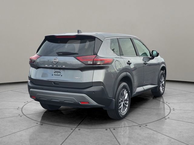 Used 2023 Nissan Rogue S AWD/4WD image 11
