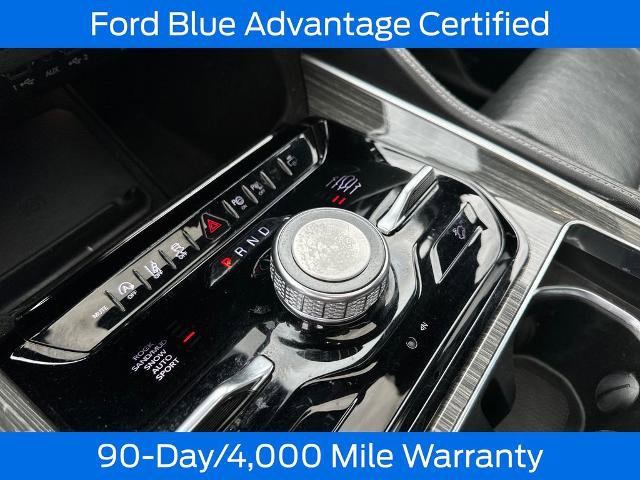 Used 2022 Jeep Wagoneer Series III w/ Premium Group I AWD/4WD image 15