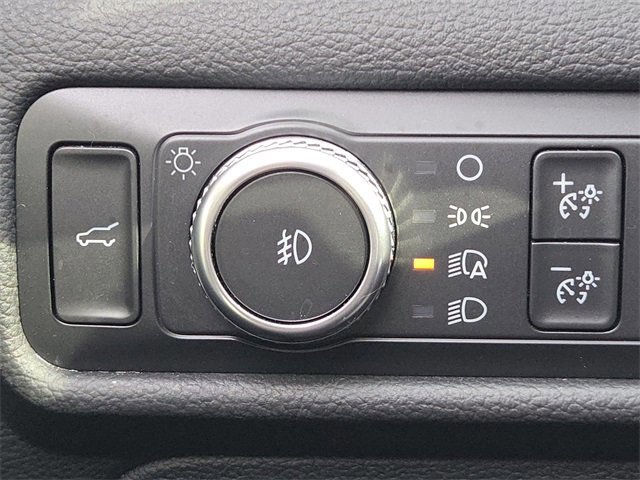 Certified 2020 Ford Explorer Limited w/ Class III Trailer Tow Package image 31