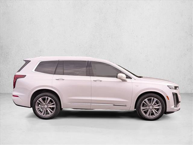 Used 2021 Cadillac XT6 Premium Luxury AWD/4WD image 4