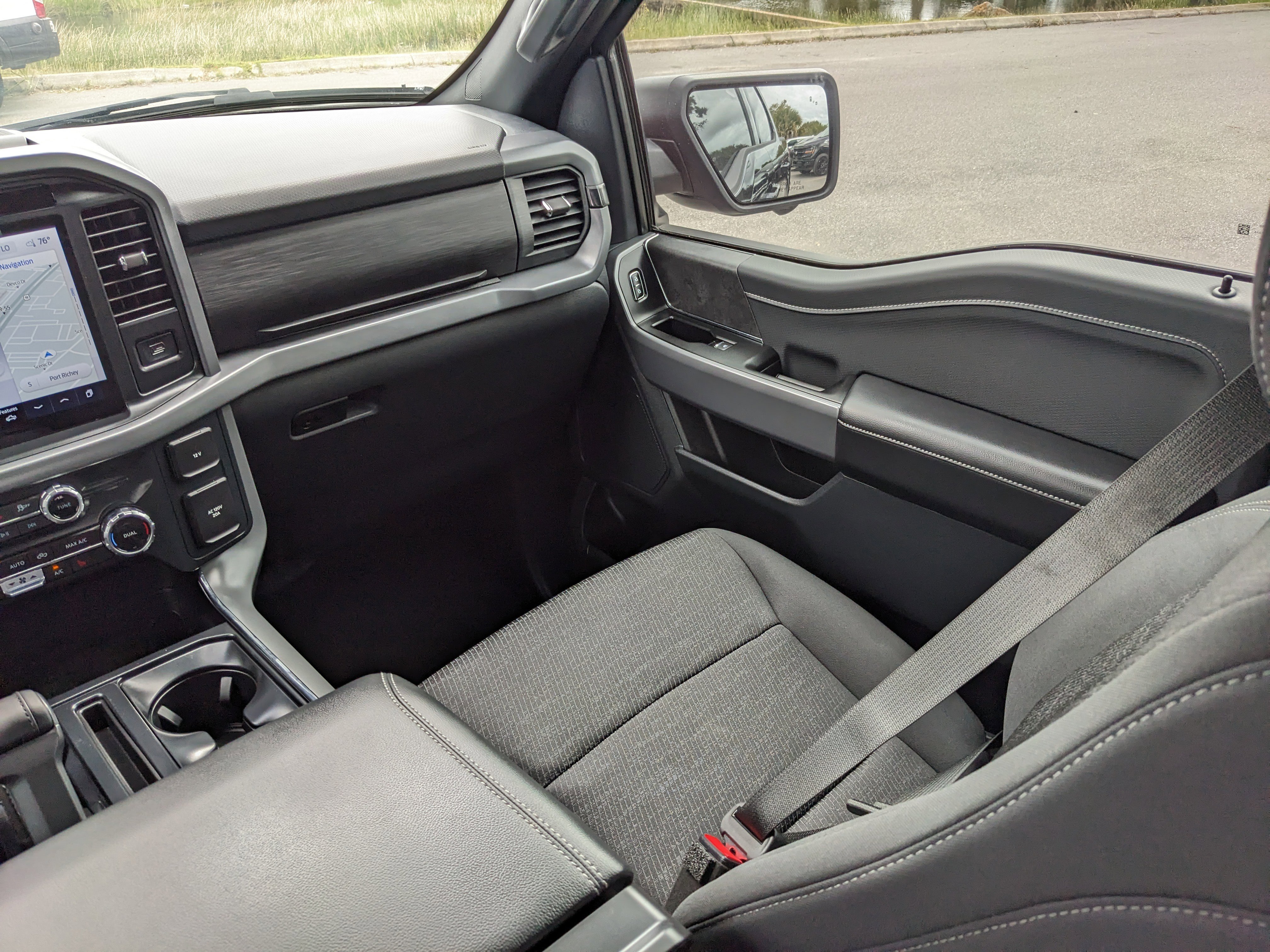 Certified 2025 Ford F150 XLT w/ Equipment Group 302A MID image 17