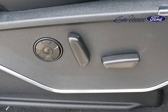 Certified 2026 Ford F350 Platinum w/ Tremor Off-Road Package AWD/4WD image 12