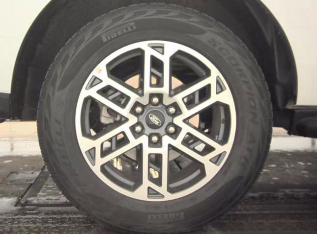 Certified 2025 Ford Expedition Active image 13