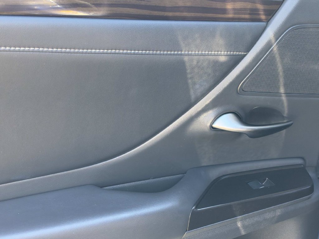 Used 2019 Lexus ES 300h w/ Premium Package FWD image 20