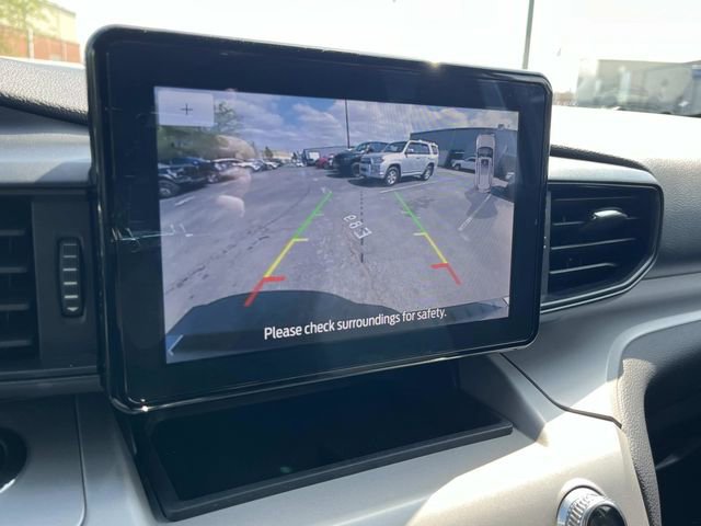 Certified 2024 Ford Explorer XLT RWD image 43