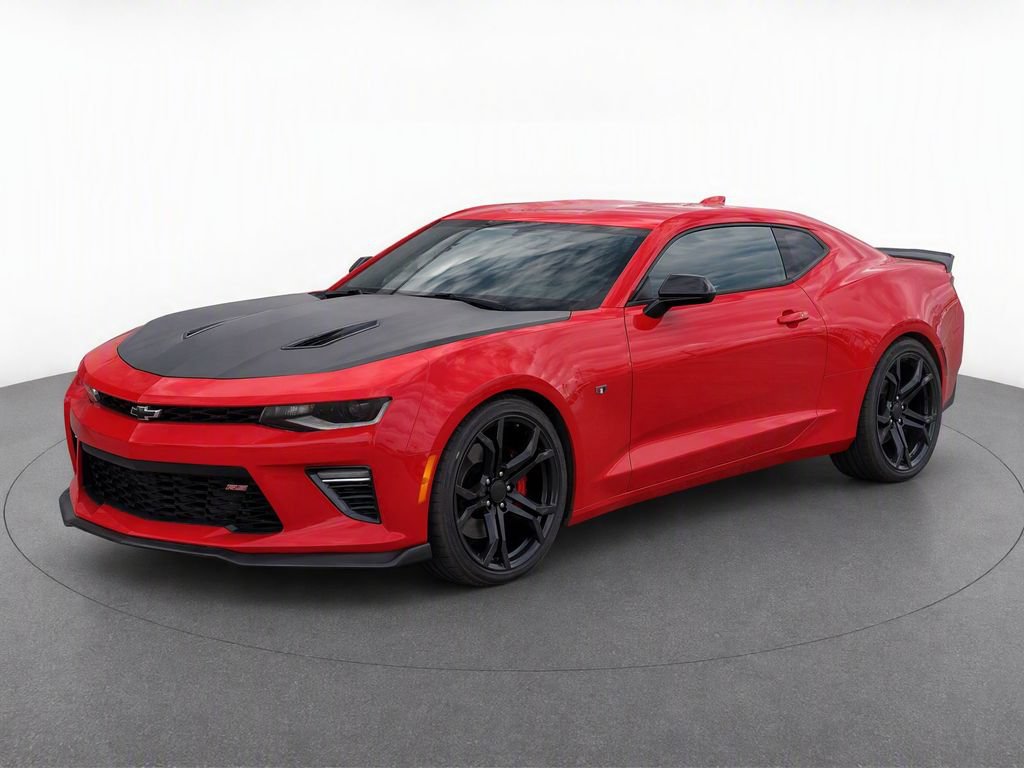 Used 2018 Chevrolet Camaro SS RWD image 9