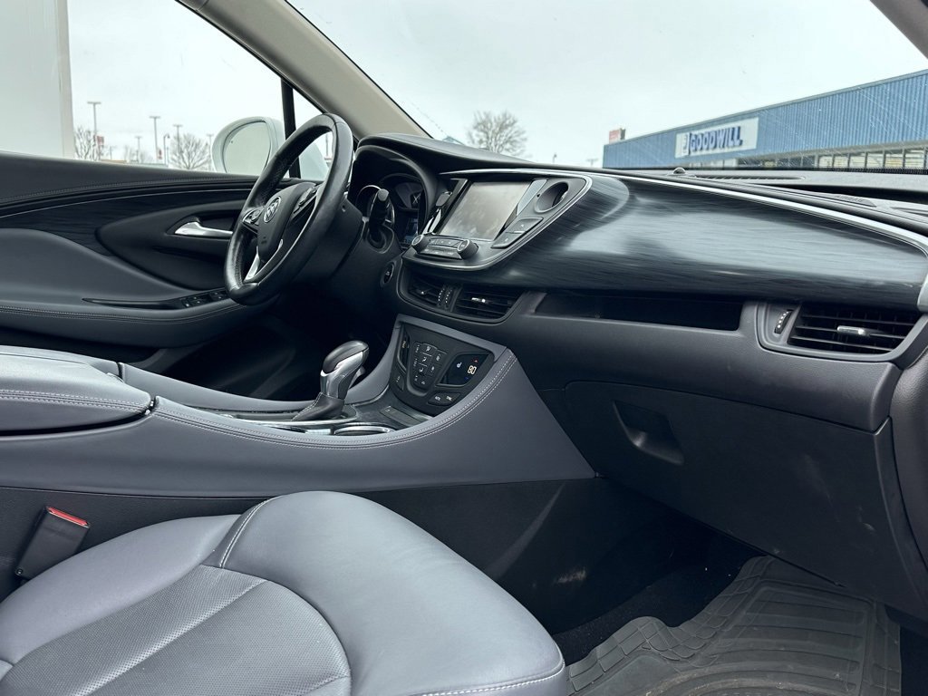 Used 2020 Buick Envision Essence image 19