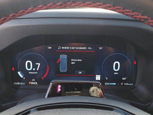 Certified 2025 Ford Explorer ST-Line image 27