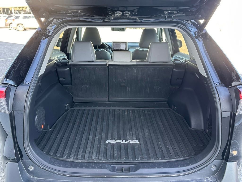 Used 2020 Toyota RAV4 Limited w/ Limited Grade Weather Package image 16
