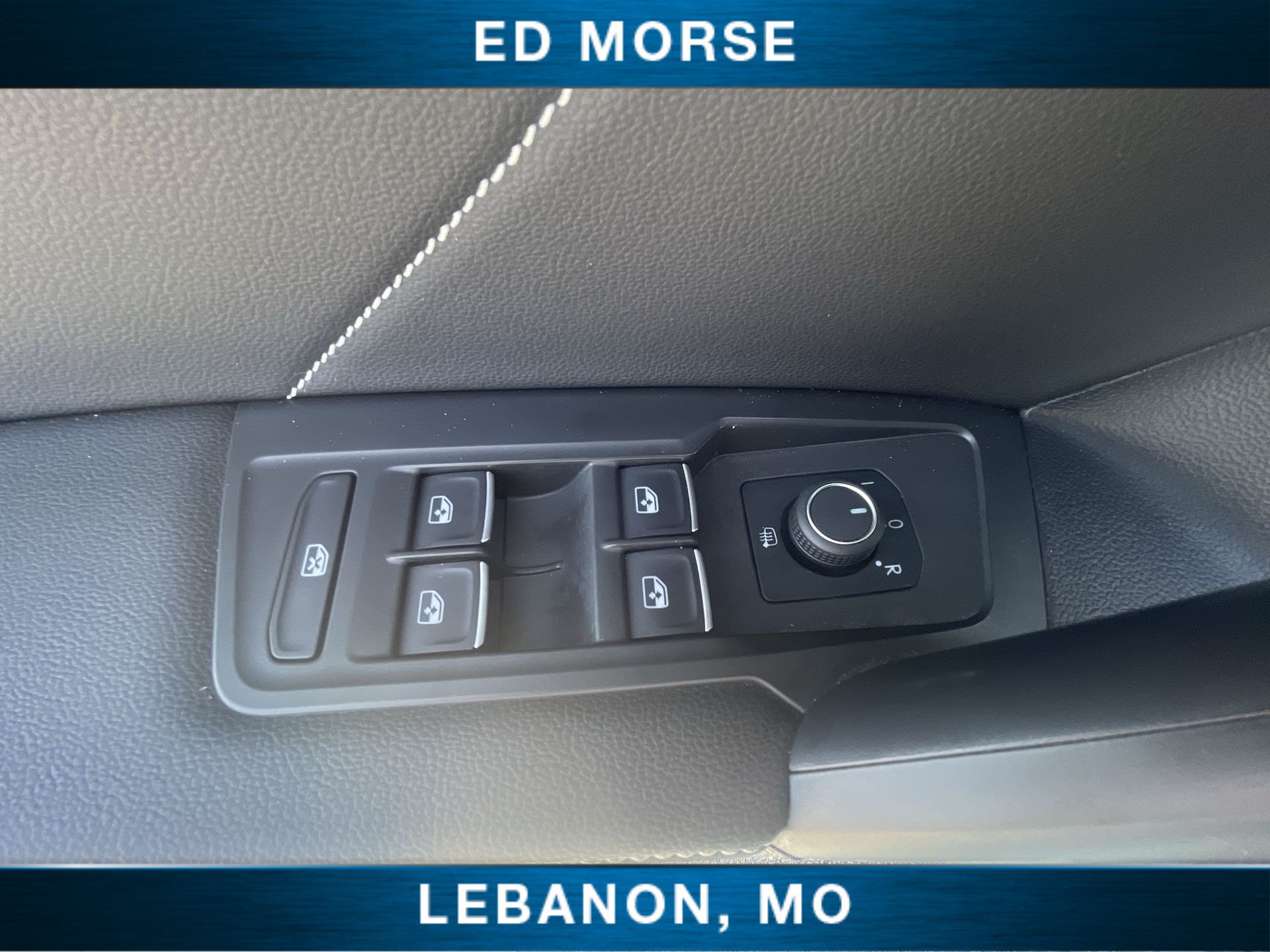 Used 2024 Volkswagen Tiguan SE R-Line AWD/4WD image 22