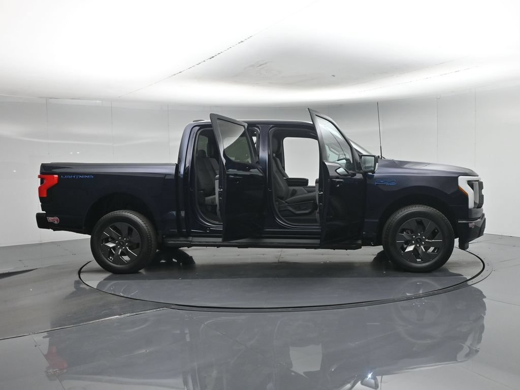 Certified 2024 Ford F150 Lightning Flash AWD/4WD image 5
