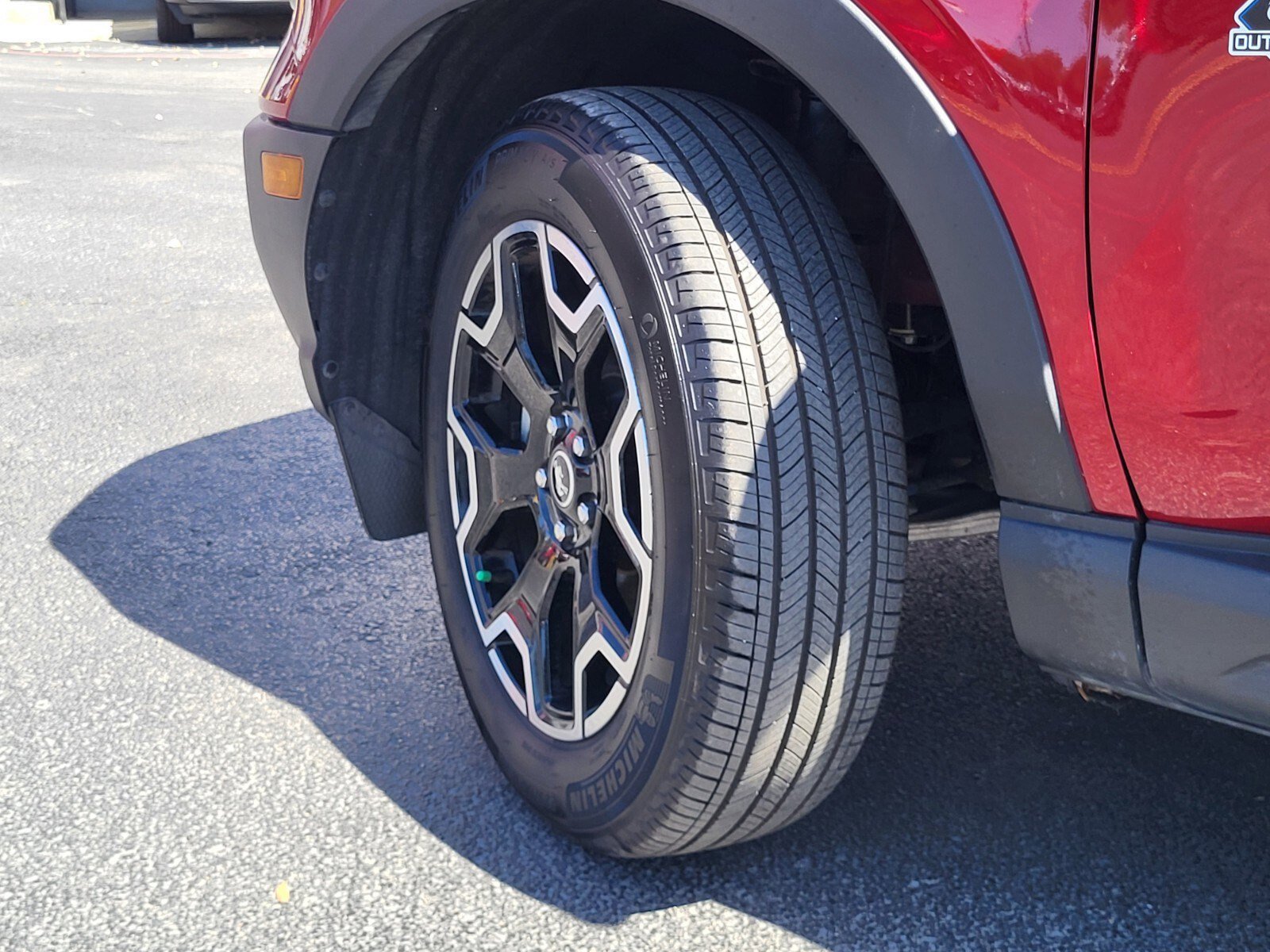 Certified 2025 Ford Bronco Sport Outer Banks w/ Outer Banks Tech Package+ image 33