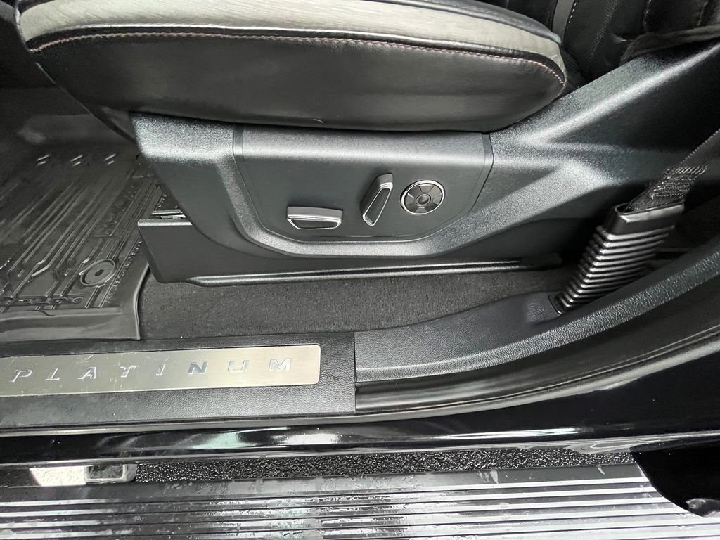 Certified 2021 Ford F350 Platinum image 12
