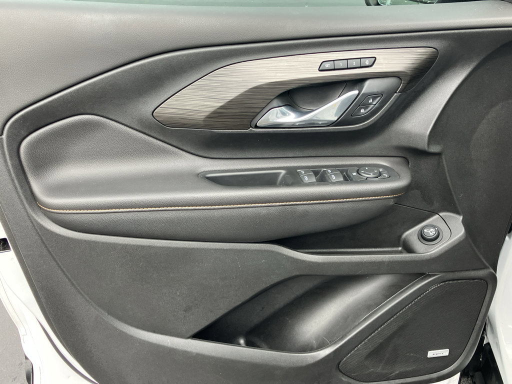 Used 2020 GMC Terrain SLT w/ Preferred Package image 13