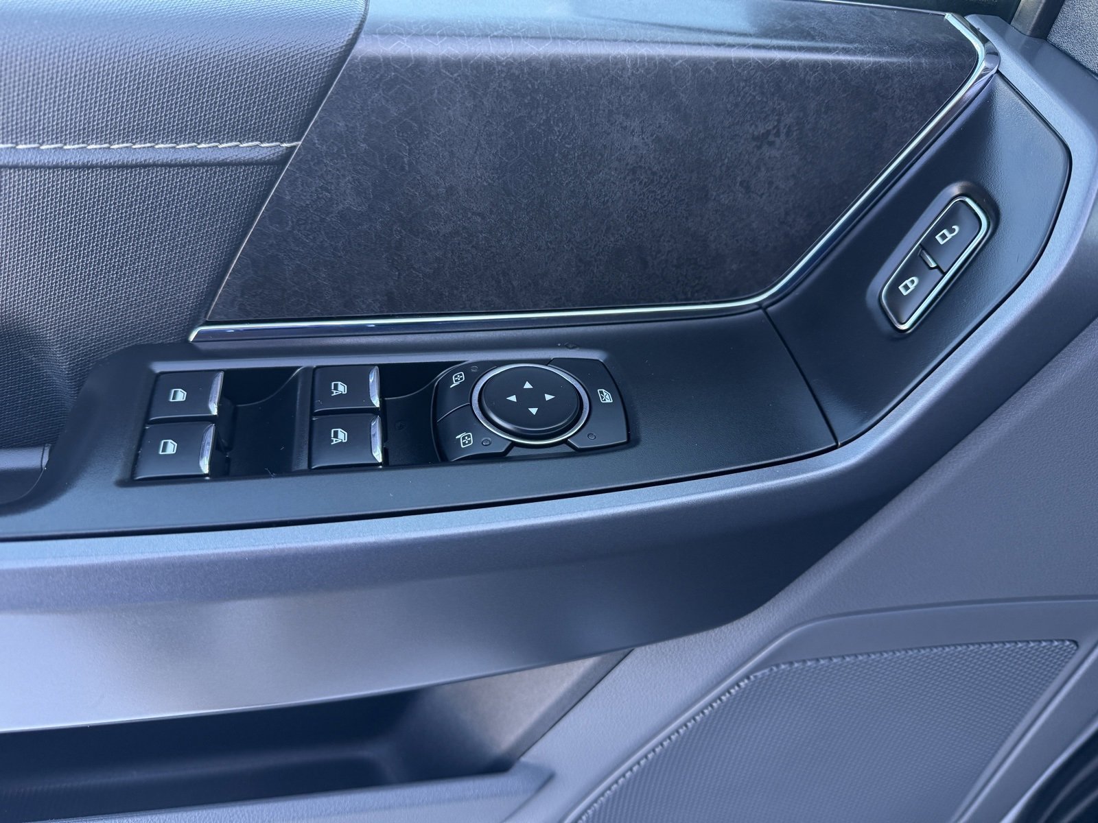 Certified 2025 Ford F150 XLT w/ Equipment Group 301A Standard image 27