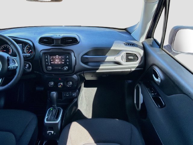Used 2019 Jeep Renegade Sport FWD image 17