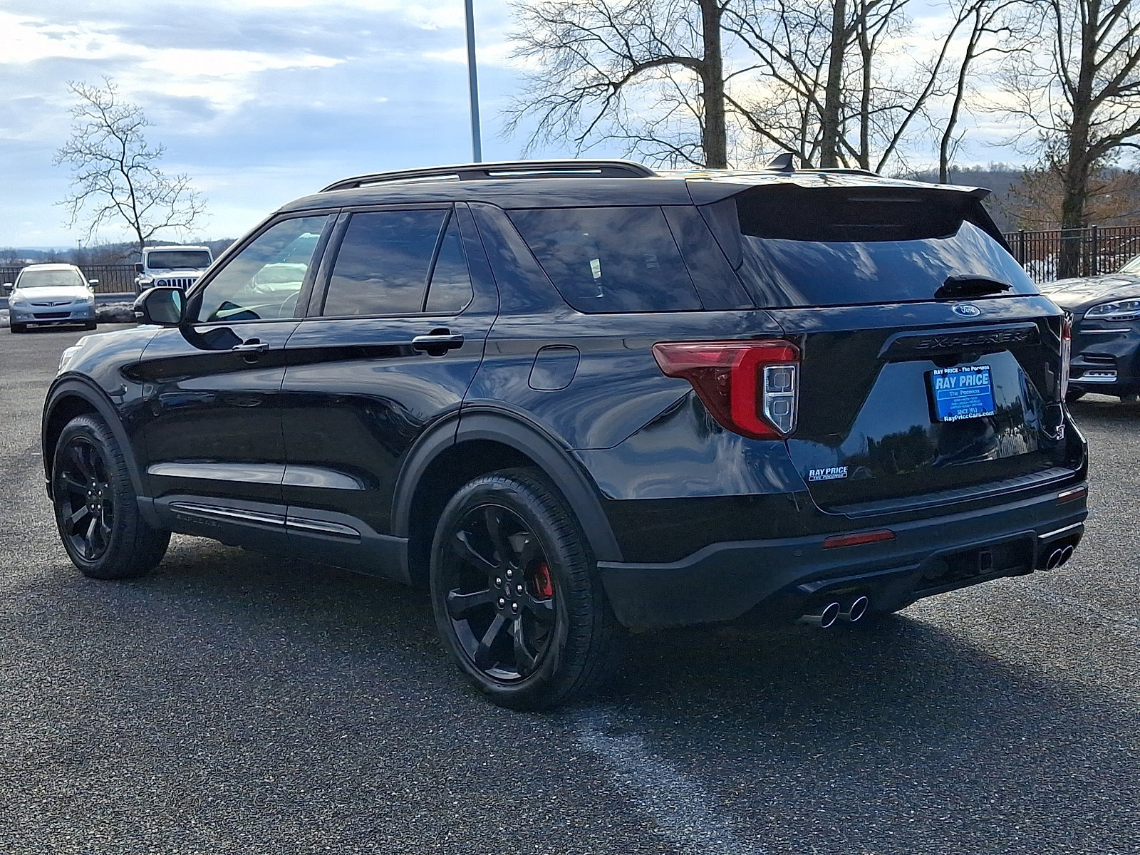 Certified 2022 Ford Explorer ST w/ Equipment Group 401A AWD/4WD image 2