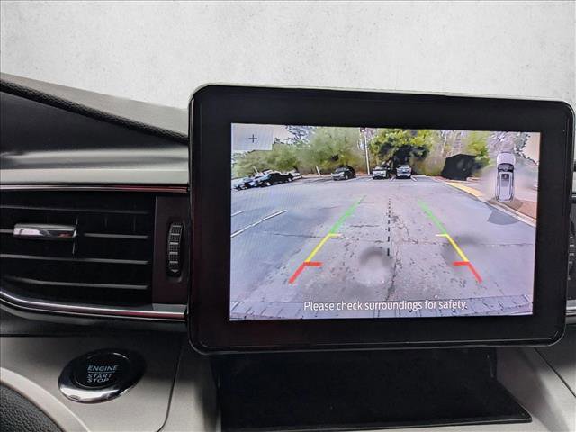 Certified 2023 Ford Explorer XLT w/ Equipment Group 202A image 3