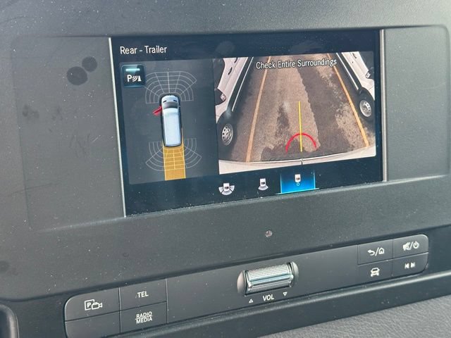 Used 2024 Mercedes-Benz Sprinter 2500 w/ Parking Package image 21