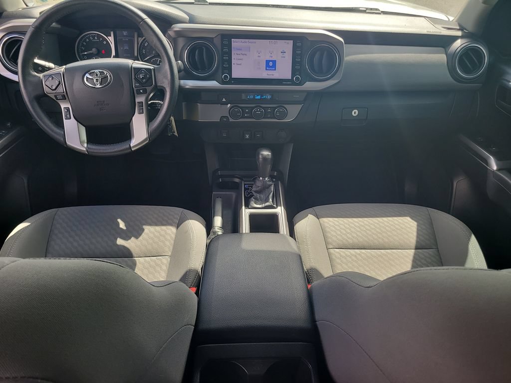 Used 2021 Toyota Tacoma SR5 RWD image 12