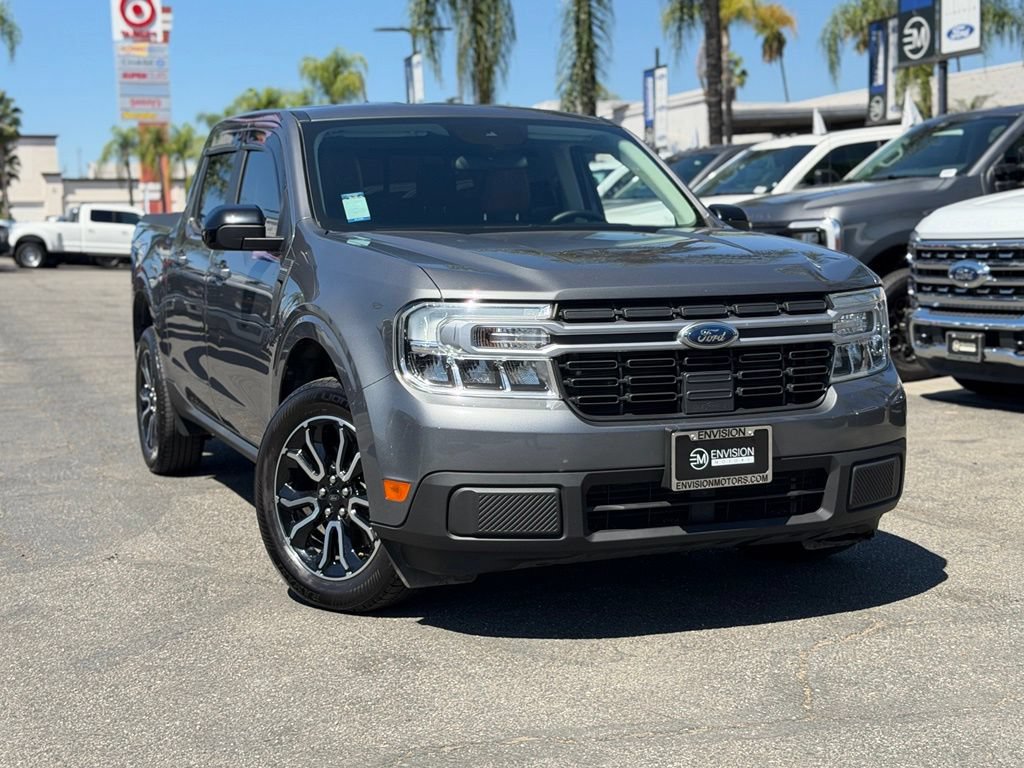Certified 2024 Ford Maverick Lariat FWD image 3