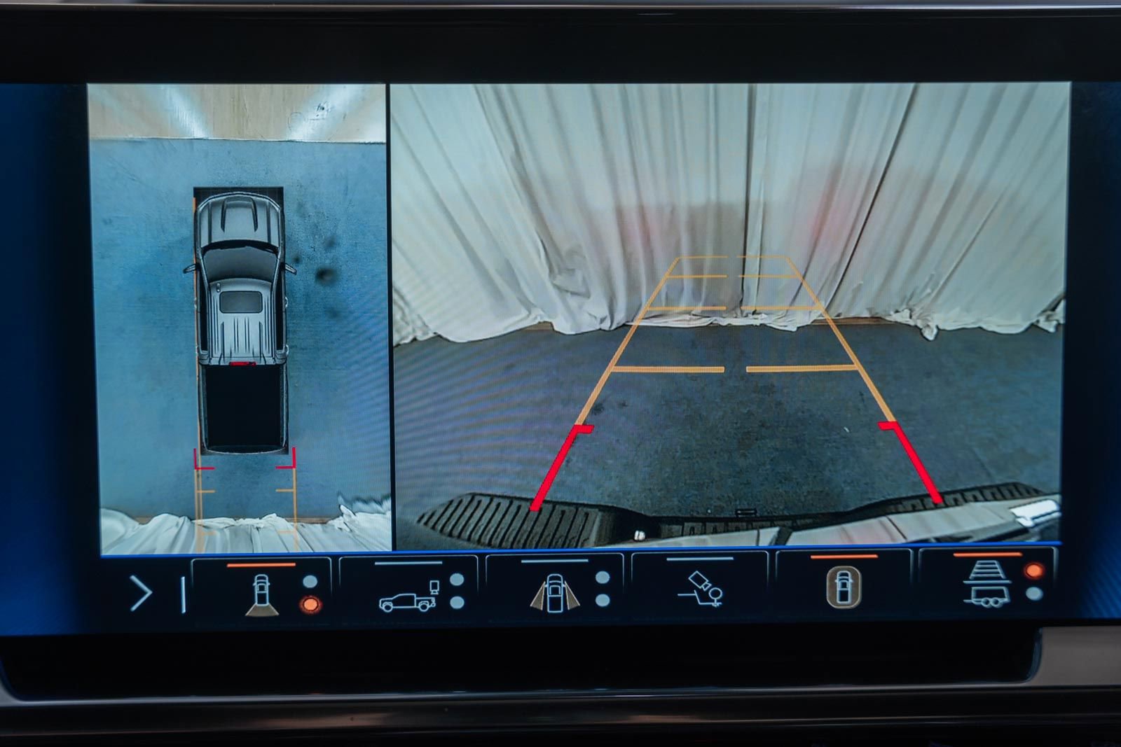 Used 2026 Chevrolet Silverado 1500 High Country w/ Midnight Edition image 56