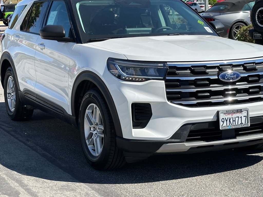 Certified 2026 Ford Explorer Active RWD image 11