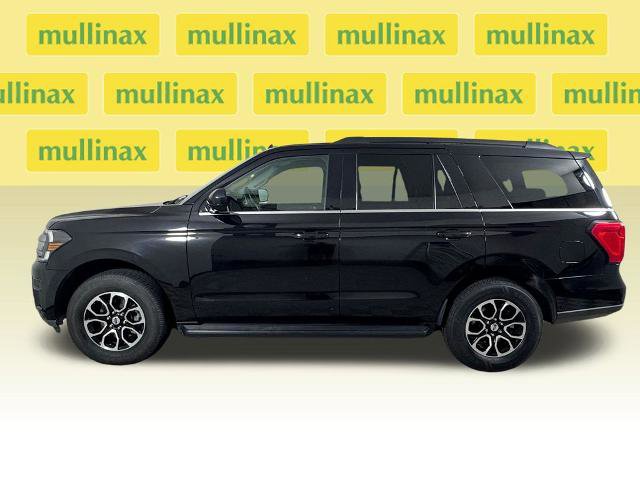 Certified 2024 Ford Expedition XLT RWD image 12