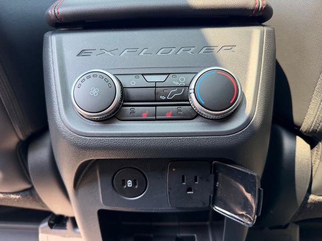 Certified 2025 Ford Explorer ST AWD/4WD image 18