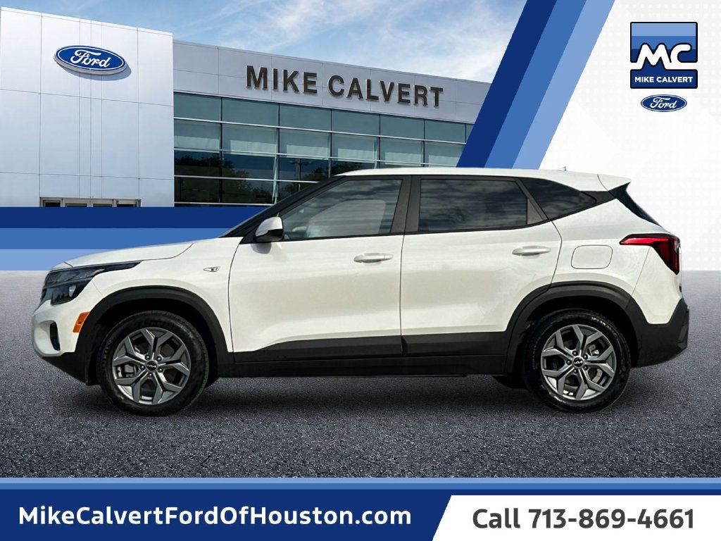 Used 2024 Kia Seltos LX AWD/4WD image 2